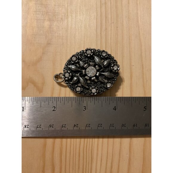 Antique Floral Crystal Oval Locket Pendant - Picture 6 of 6